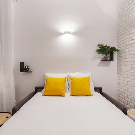 Studio 4 personnes avec Mezzanine à Montparnasse-Saint Germain Parigi Esterno foto