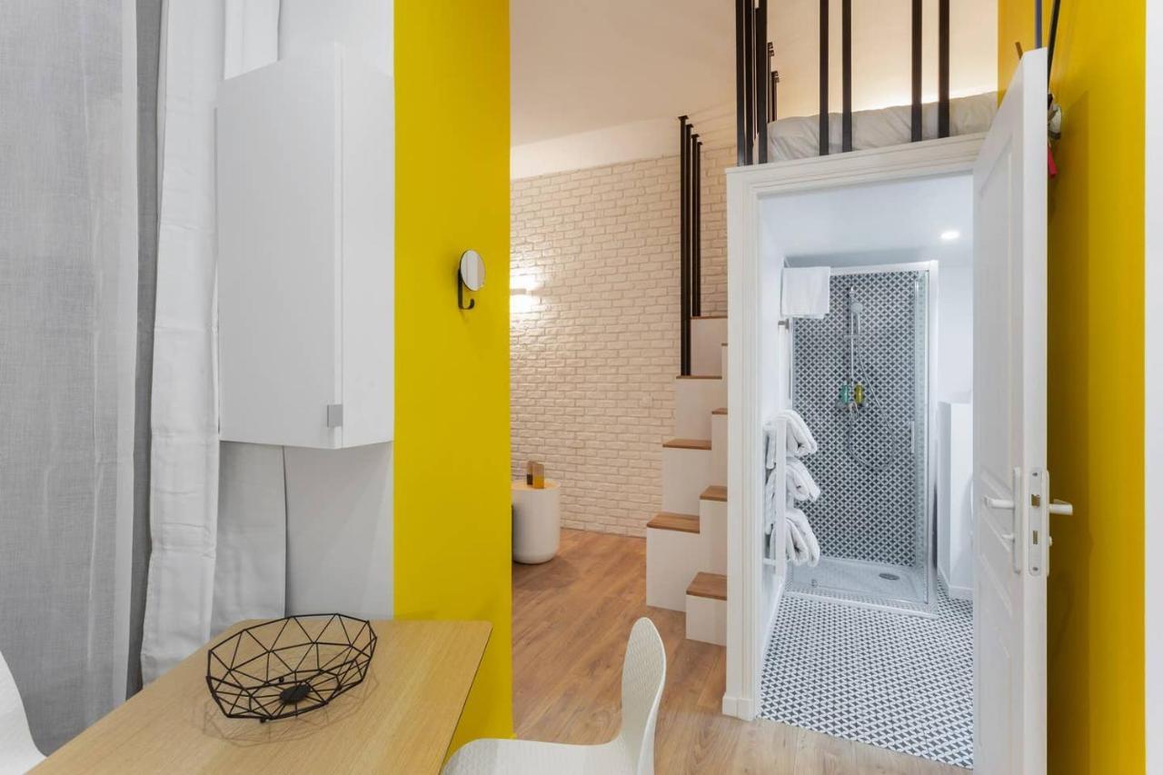 Studio 4 personnes avec Mezzanine à Montparnasse-Saint Germain Parigi Esterno foto