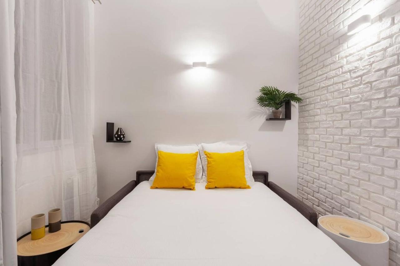 Studio 4 personnes avec Mezzanine à Montparnasse-Saint Germain Parigi Esterno foto